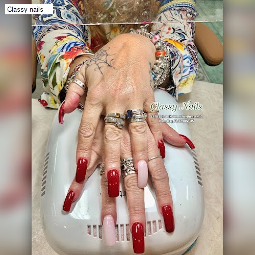 Classy nails