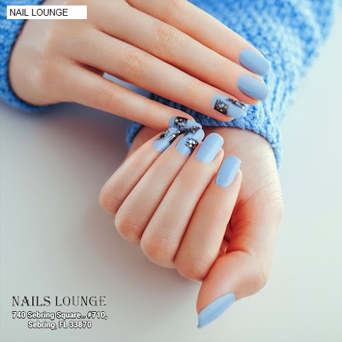 NAIL LOUNGE