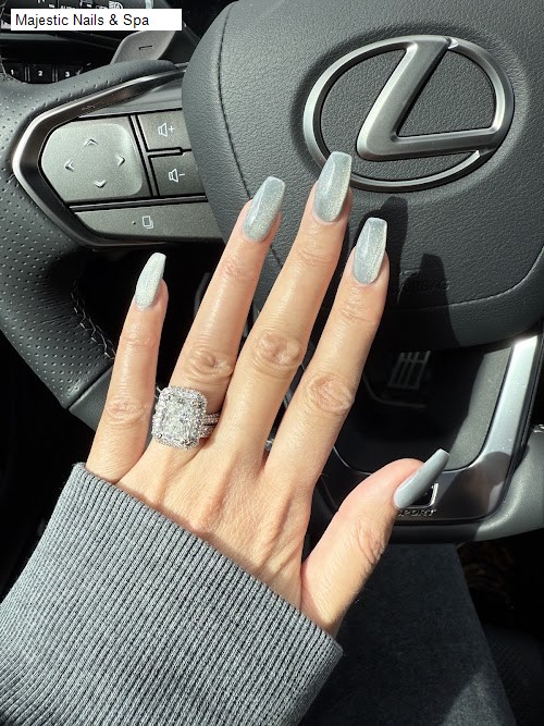 Majestic Nails & Spa