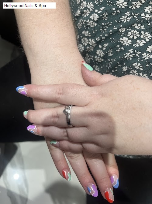 Hollywood Nails & Spa