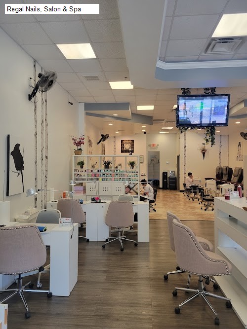 Regal Nails, Salon & Spa - lakeland