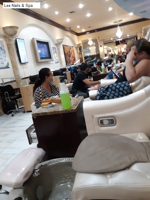 Lee Nails & Spa