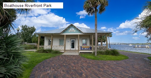 Boathouse Riverfront Park